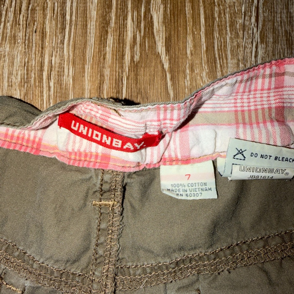 SOLD - Picture 3 of 4